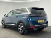PEUGEOT 5008 2022 (71)