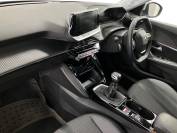 PEUGEOT 2008 2021 (21)