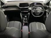 PEUGEOT 2008 2021 (21)