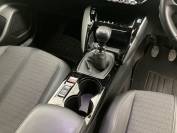 PEUGEOT 2008 2021 (21)