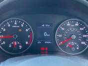 KIA STONIC 2018 (18)