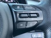 KIA STONIC 2018 (18)
