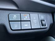 KIA STONIC 2018 (18)