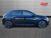 PEUGEOT 208 2023 (23)