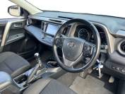 TOYOTA RAV4 2017 (67)