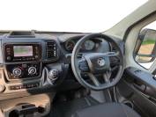VAUXHALL MOVANO 2025 (25)
