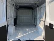 VAUXHALL MOVANO 2025 (25)