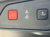 PEUGEOT 3008 2019 (19)