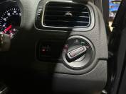 VOLKSWAGEN POLO 2016 