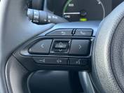 MAZDA 2 HYBRID 2024 (74)