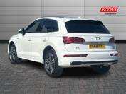 AUDI Q5 2018 (68)