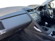 JAGUAR E-PACE 2018 (68)
