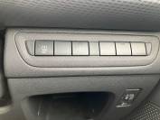 PEUGEOT 2008 2015 (15)