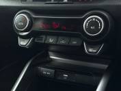 KIA STONIC 2022 (72)