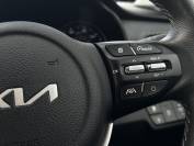 KIA STONIC 2022 (72)