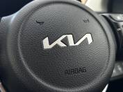 KIA STONIC 2022 (72)