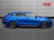 KIA PRO CEED 2022 (22)