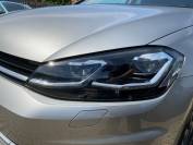 VOLKSWAGEN GOLF 2020 (20)
