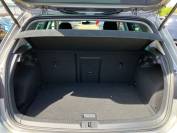 VOLKSWAGEN GOLF 2020 (20)