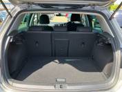 VOLKSWAGEN GOLF 2020 (20)