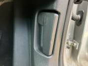 VOLKSWAGEN GOLF 2020 (20)