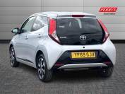 TOYOTA AYGO 2019 (69)