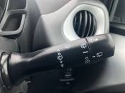 TOYOTA AYGO 2019 (69)