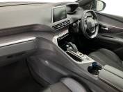 PEUGEOT 3008 2019 (69)