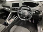 PEUGEOT 3008 2019 (69)