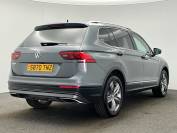 VOLKSWAGEN TIGUAN ALLSPACE 2021 (70)