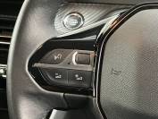 PEUGEOT 2008 2021 (71)