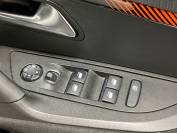PEUGEOT 2008 2021 (71)