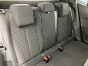 PEUGEOT 2008 2021 (71)