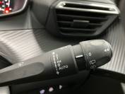 PEUGEOT 2008 2021 (71)