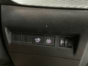 PEUGEOT 2008 2021 (71)