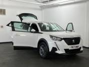 PEUGEOT 2008 2021 (71)