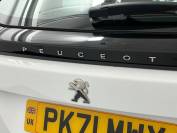 PEUGEOT 2008 2021 (71)