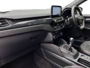 FORD KUGA 2022 (22)