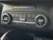 FORD KUGA 2022 (22)