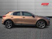 KIA XCEED 2022 (22)