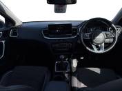KIA XCEED 2022 (22)