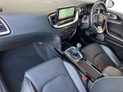 KIA XCEED 2022 (22)