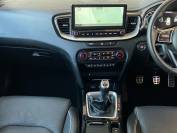 KIA XCEED 2022 (22)