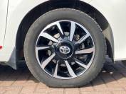 TOYOTA AYGO 2021 (71)