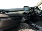 FORD KUGA 2021 (21)
