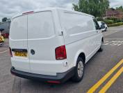 VOLKSWAGEN TRANSPORTER 2023 (72)