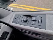 VOLKSWAGEN TRANSPORTER 2023 (72)