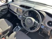 TOYOTA YARIS 2018 (18)