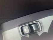 MG MG5 2024 (74)