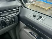 FORD TRANSIT CUSTOM 2025 (D0021)